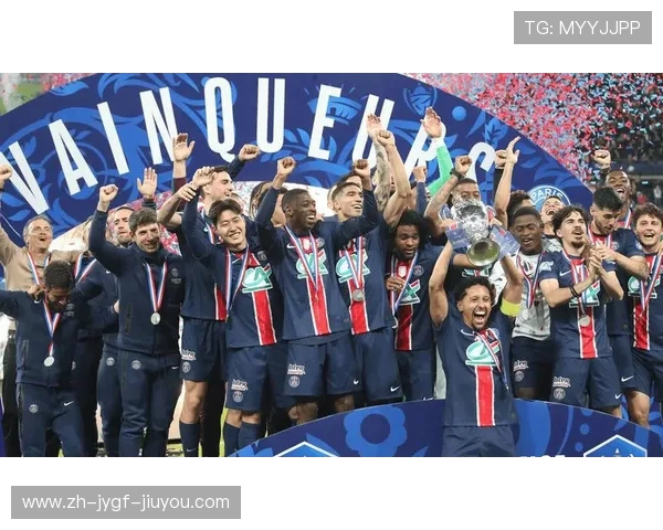 巴黎球队 法甲冠军：巴黎圣日耳曼的法甲冠军历程与荣誉